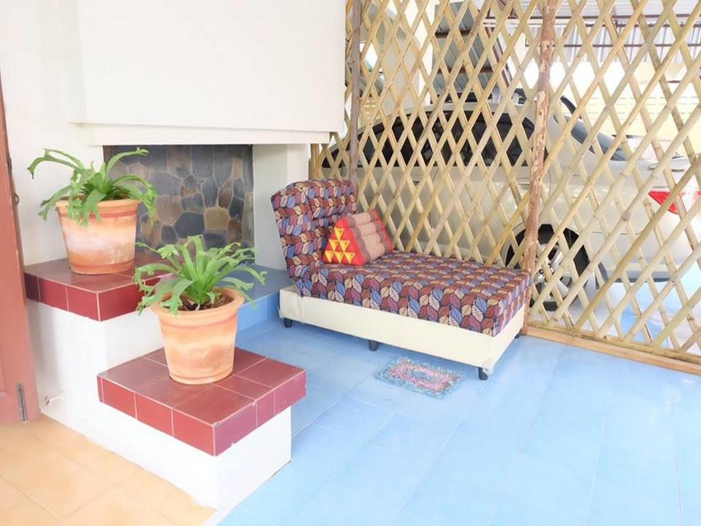צ'יאנג מאי Hug Glur House Tour And Hostel (Adults Only) מראה חיצוני תמונה